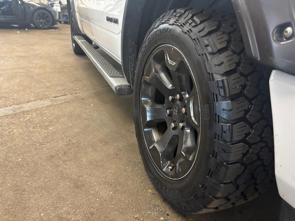 RAM 1500 Big Horn Crew Cab SWB 4WD 2019