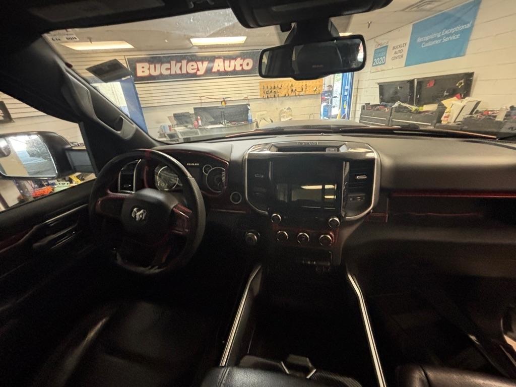 RAM 1500 Big Horn Crew Cab SWB 4WD 2019