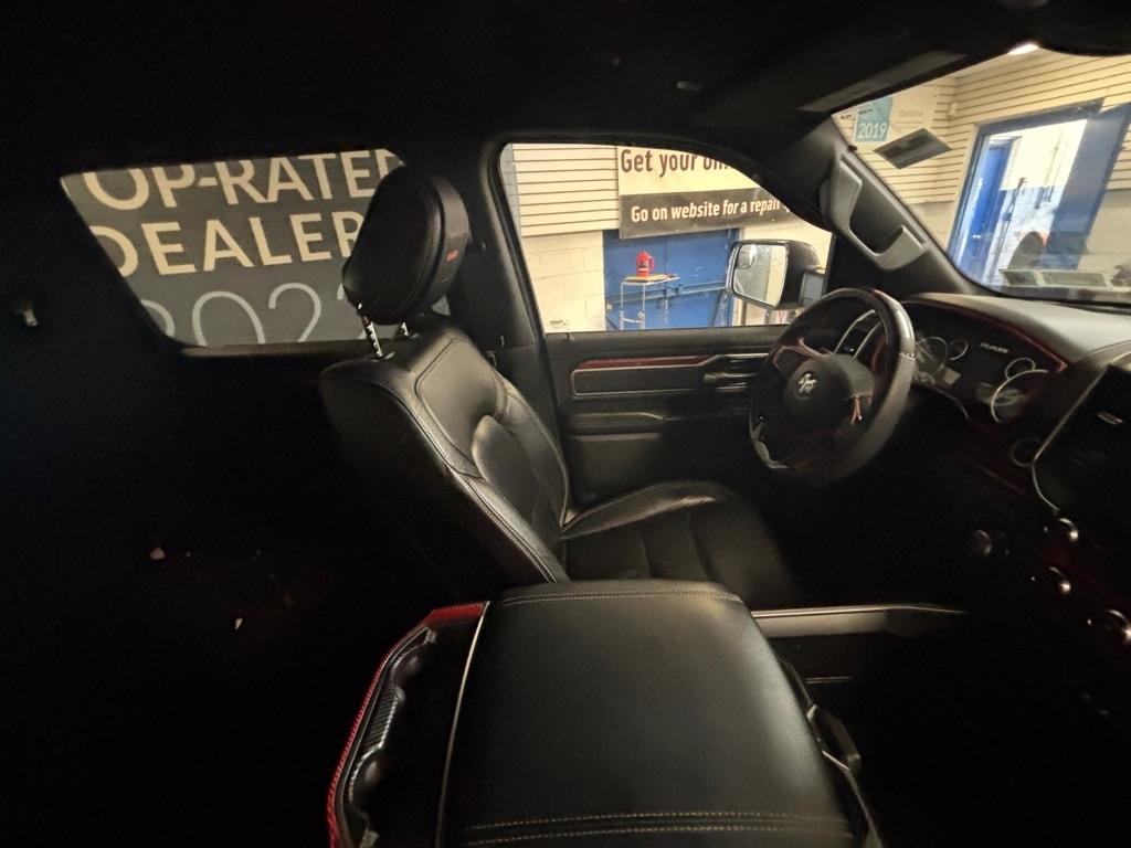 RAM 1500 Big Horn Crew Cab SWB 4WD 2019