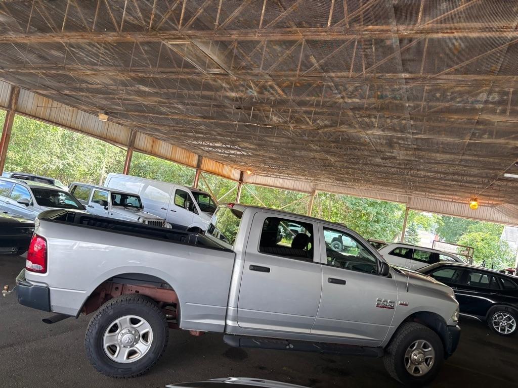 RAM 2500 Tradesman Crew Cab SWB 4WD 2015