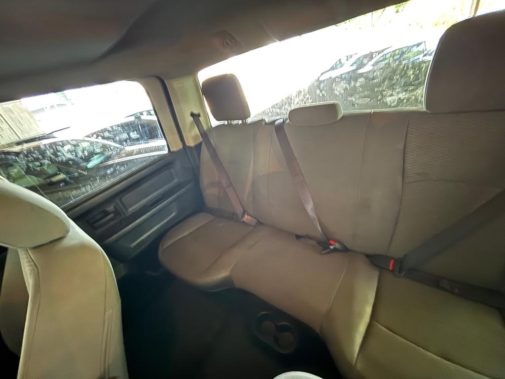 RAM 2500 Tradesman Crew Cab SWB 4WD 2015