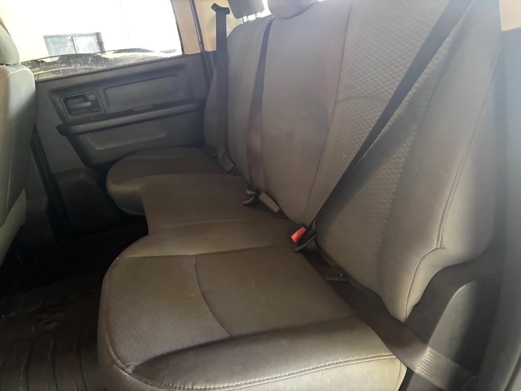 RAM 2500 Tradesman Crew Cab SWB 4WD 2015