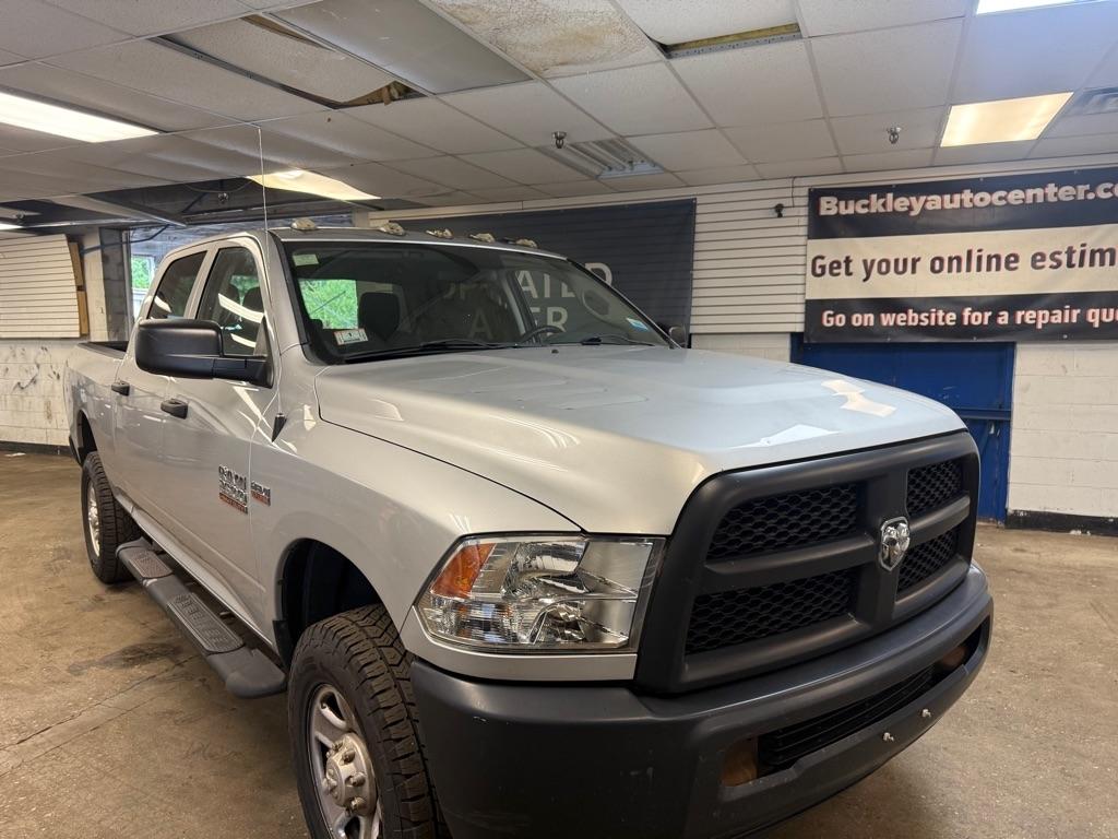 RAM 2500 Tradesman Crew Cab SWB 4WD 2015