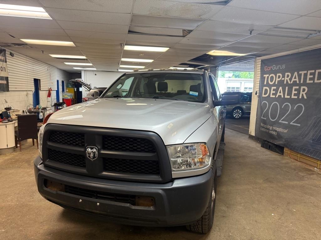 RAM 2500 Tradesman Crew Cab SWB 4WD 2015