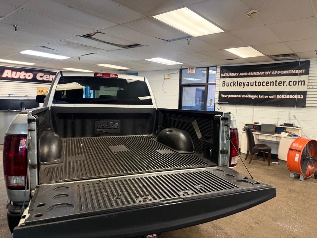 RAM 2500 Tradesman Crew Cab SWB 4WD 2015