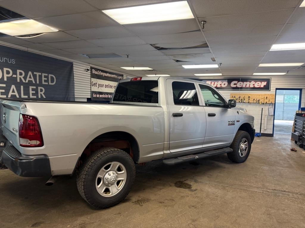 RAM 2500 Tradesman Crew Cab SWB 4WD 2015