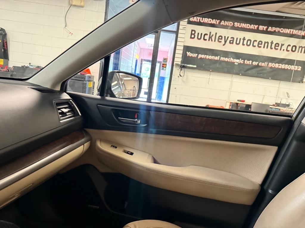 Subaru Outback 2.5i Limited 2016