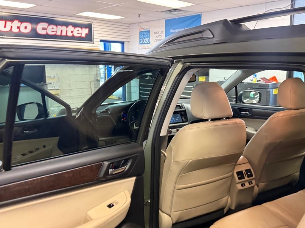 Subaru Outback 2.5i Limited 2016