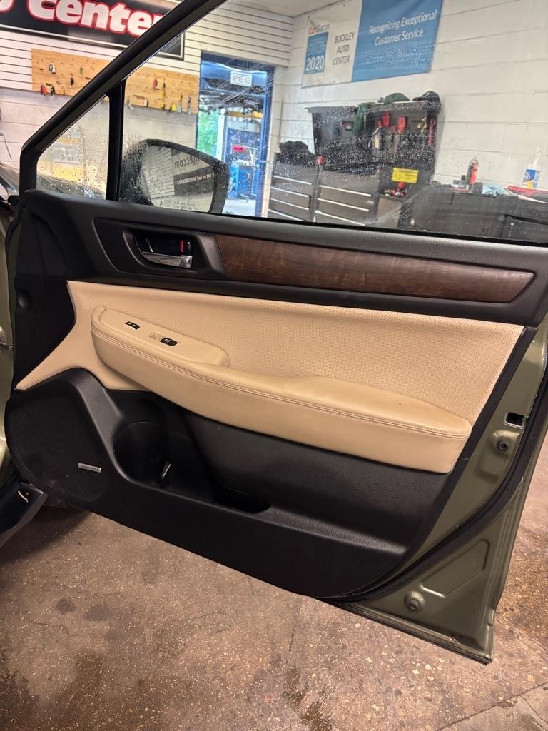 Subaru Outback 2.5i Limited 2016