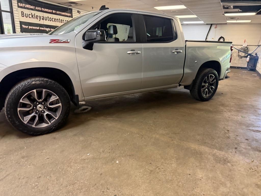 Chevrolet Silverado 1500 RST Crew Cab 4WD 2020