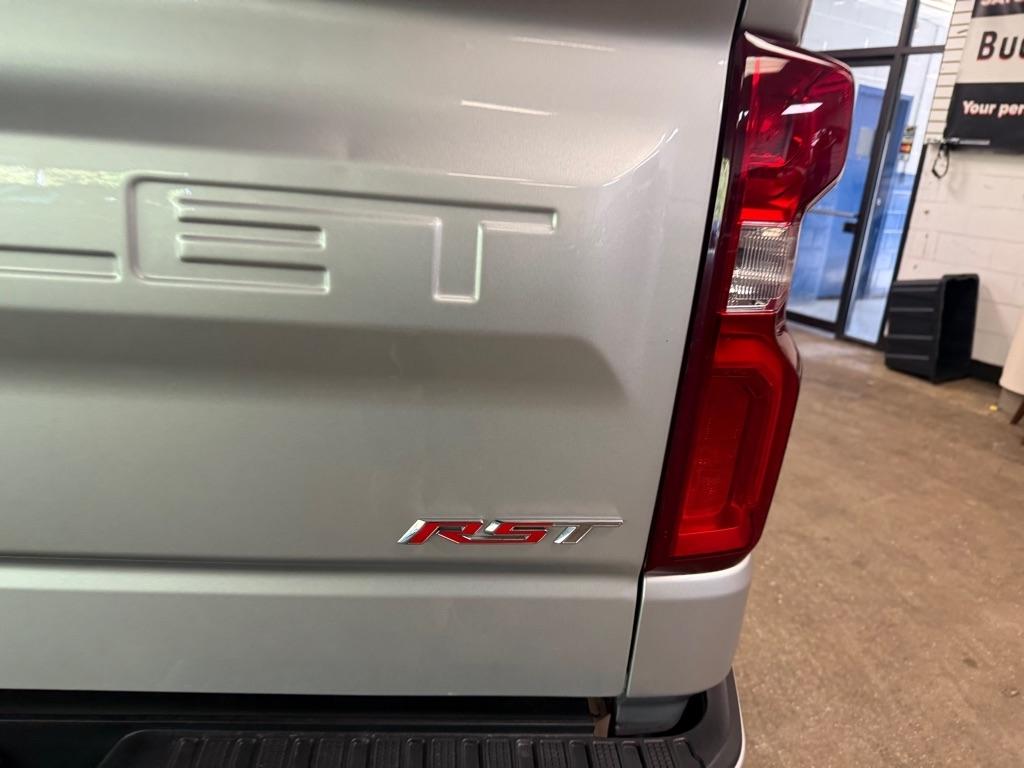 Chevrolet Silverado 1500 RST Crew Cab 4WD 2020