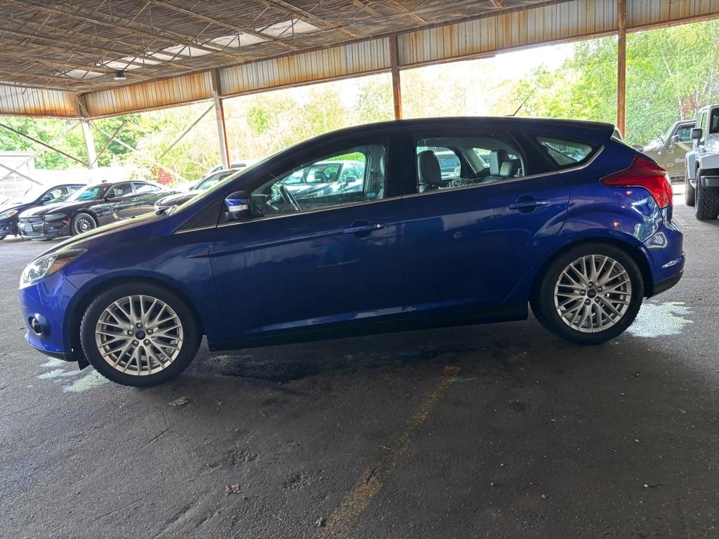 Ford Focus Titanium Hatch 2014