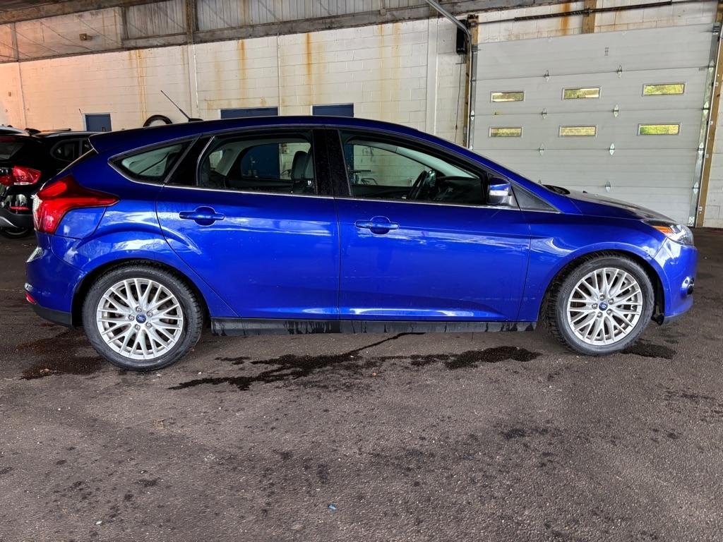 Ford Focus Titanium Hatch 2014