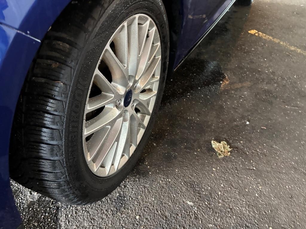 Ford Focus Titanium Hatch 2014