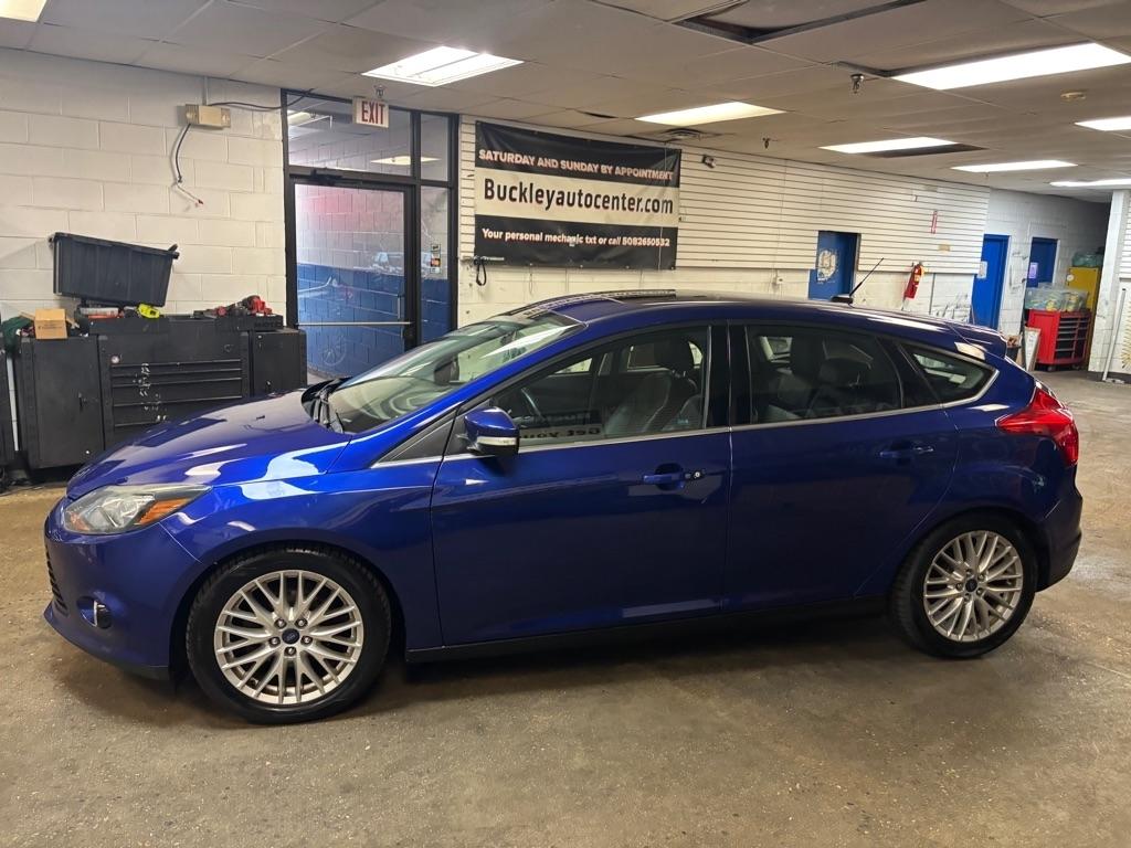 Ford Focus Titanium Hatch 2014