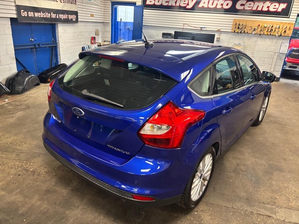 Ford Focus Titanium Hatch 2014