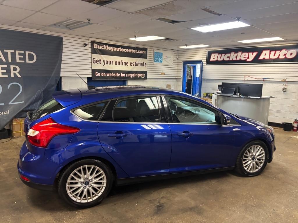 Ford Focus Titanium Hatch 2014