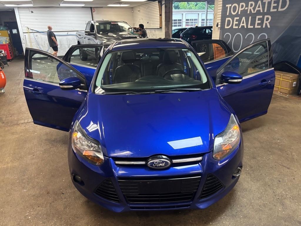 Ford Focus Titanium Hatch 2014