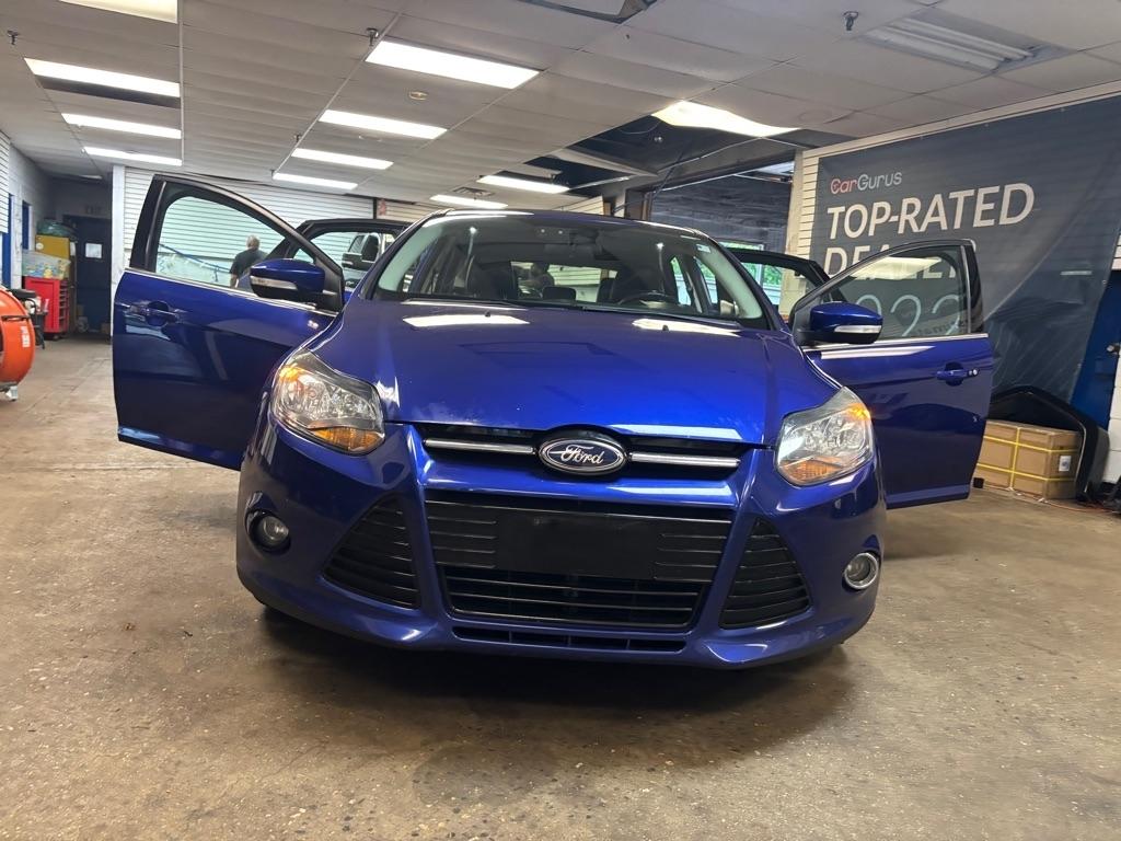 Ford Focus Titanium Hatch 2014