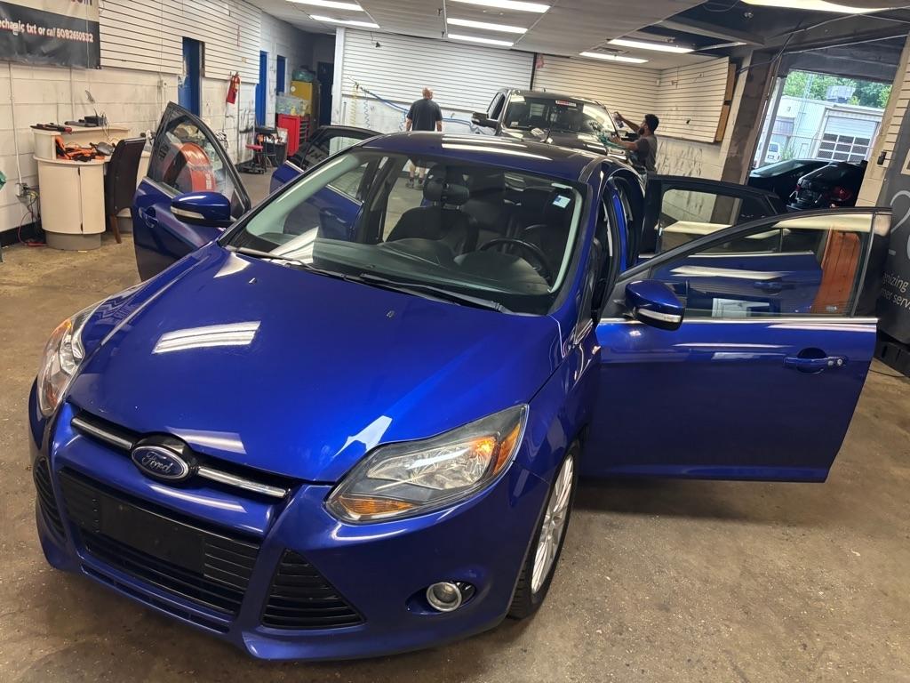 Ford Focus Titanium Hatch 2014