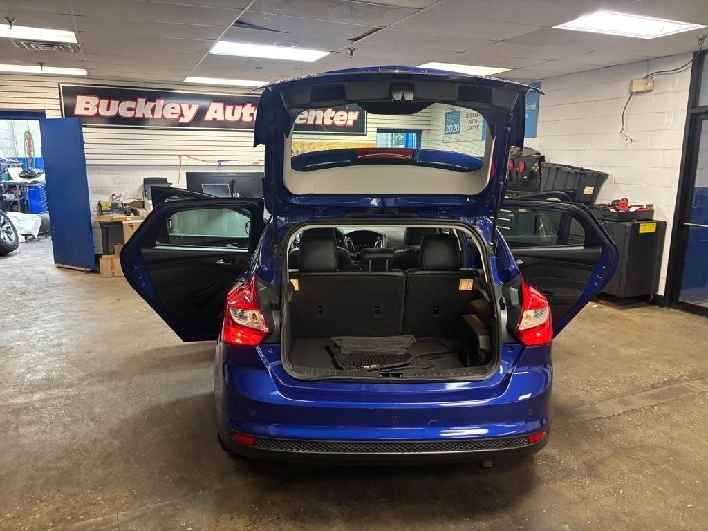 Ford Focus Titanium Hatch 2014