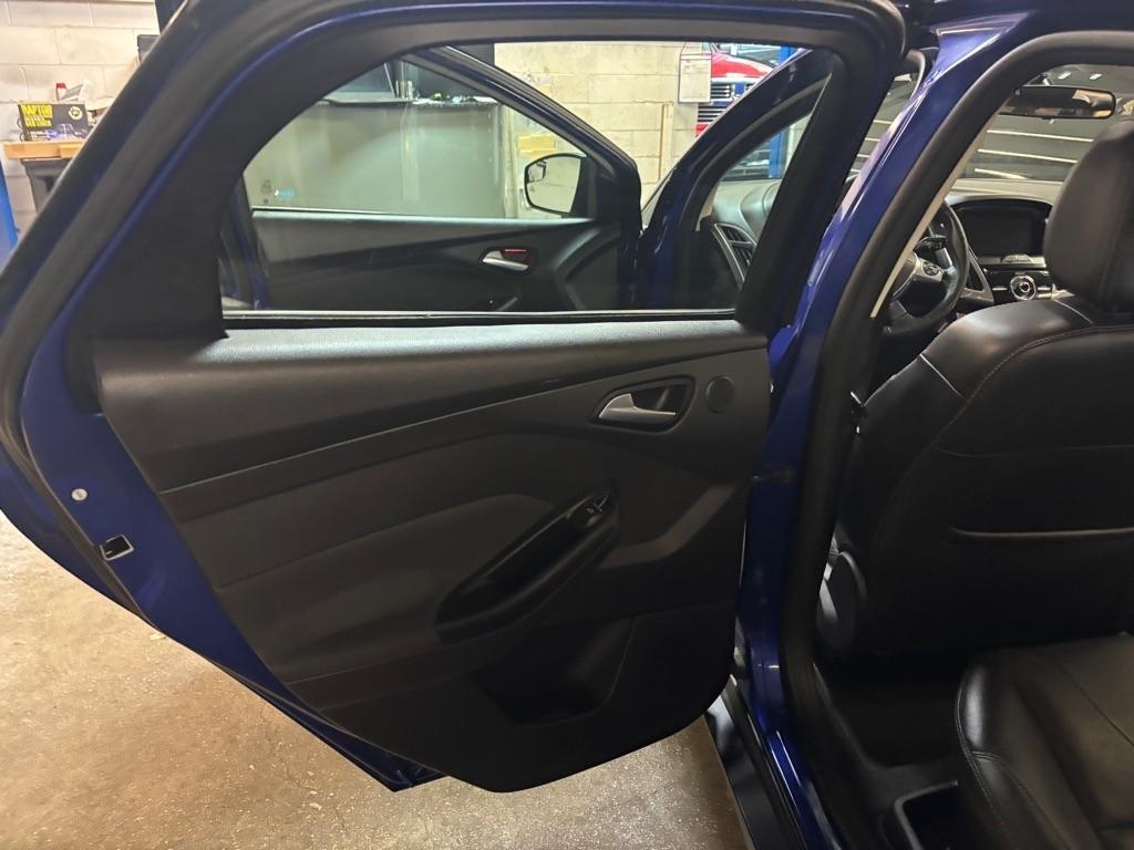 Ford Focus Titanium Hatch 2014