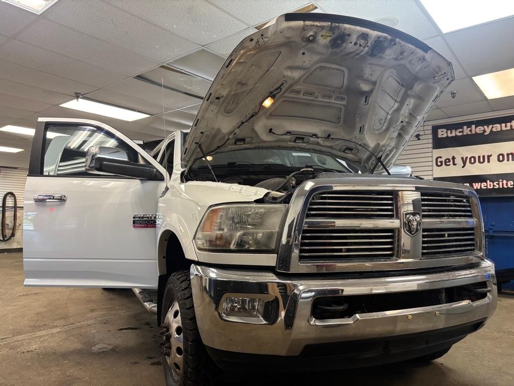 Dodge 3500 Laramie Crew Cab LWB 4WD DRW 2012