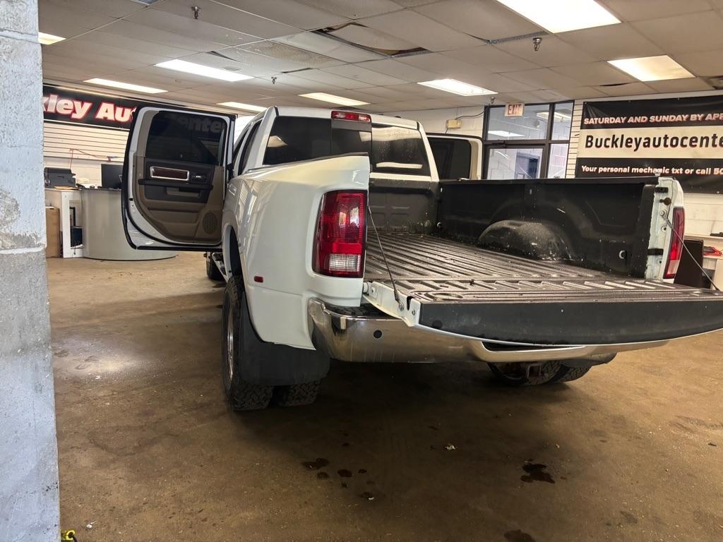 Dodge 3500 Laramie Crew Cab LWB 4WD DRW 2012