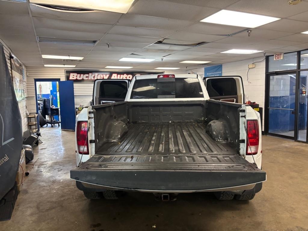 Dodge 3500 Laramie Crew Cab LWB 4WD DRW 2012