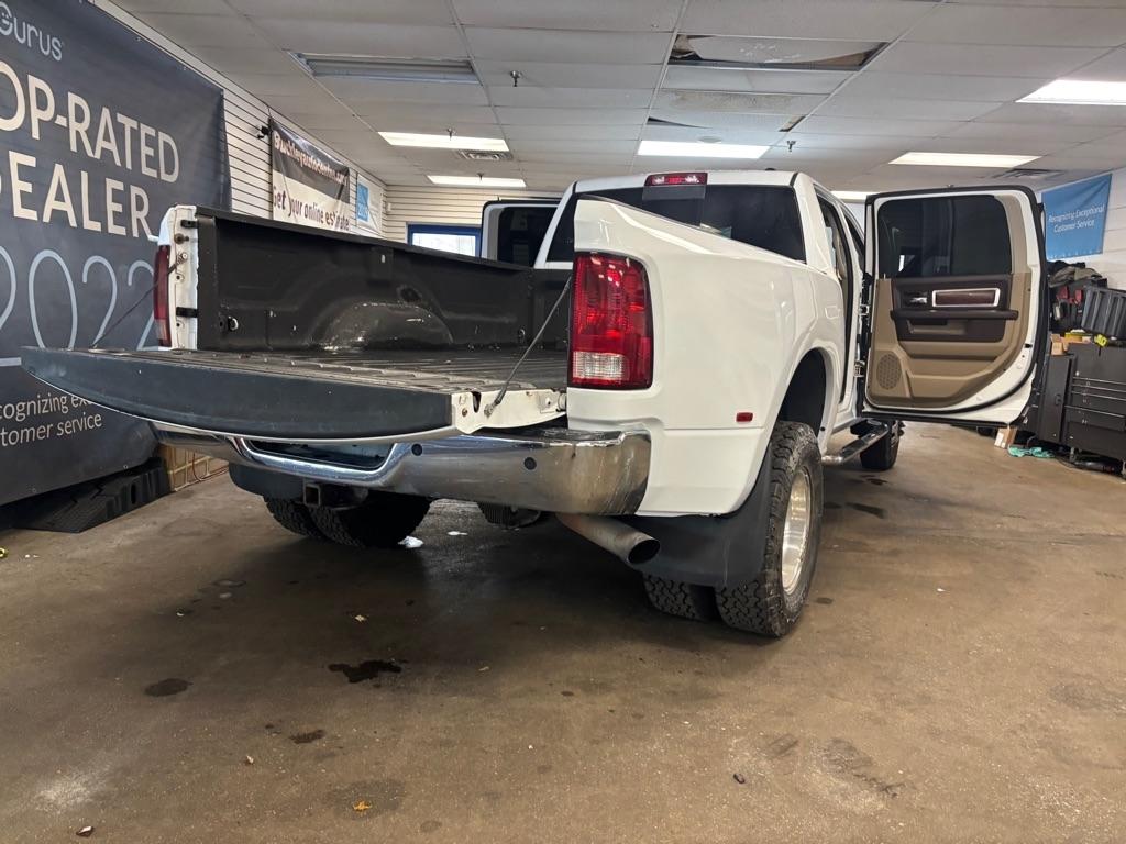 Dodge 3500 Laramie Crew Cab LWB 4WD DRW 2012
