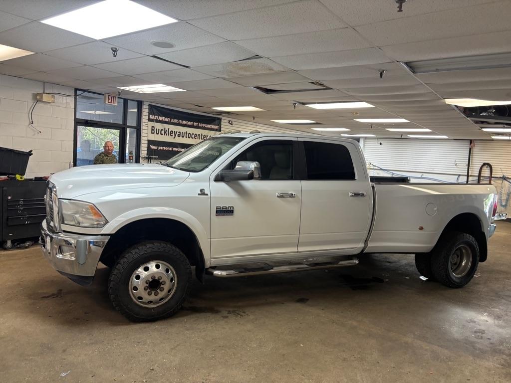 Dodge 3500 Laramie Crew Cab LWB 4WD DRW 2012