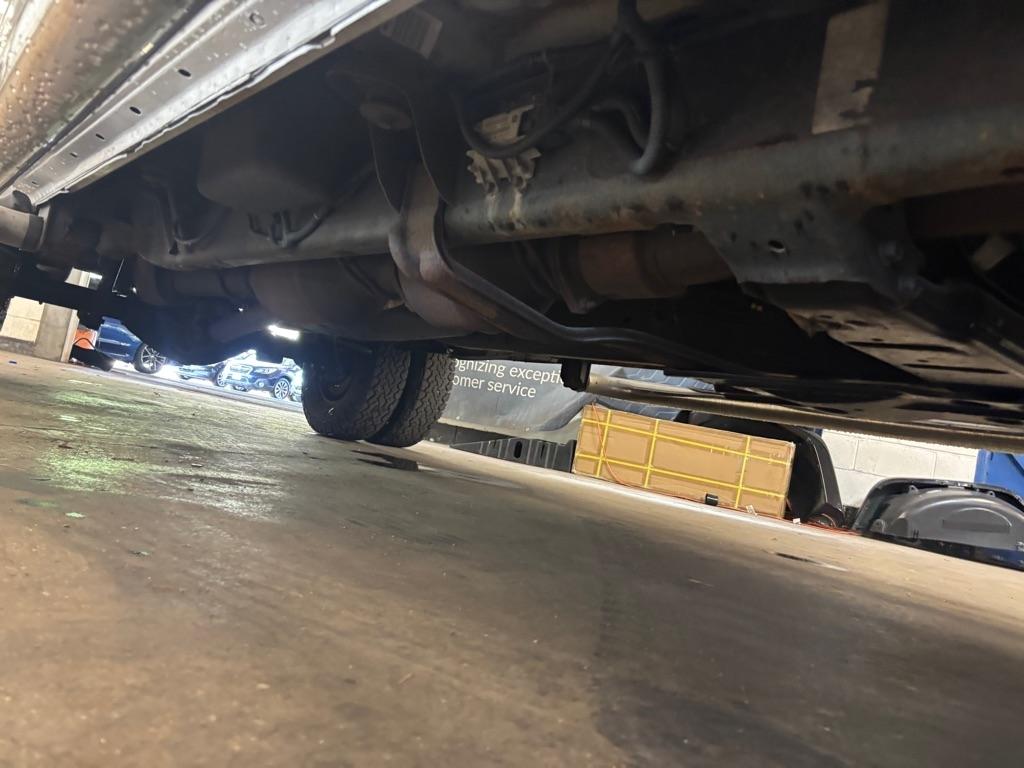 Dodge 3500 Laramie Crew Cab LWB 4WD DRW 2012