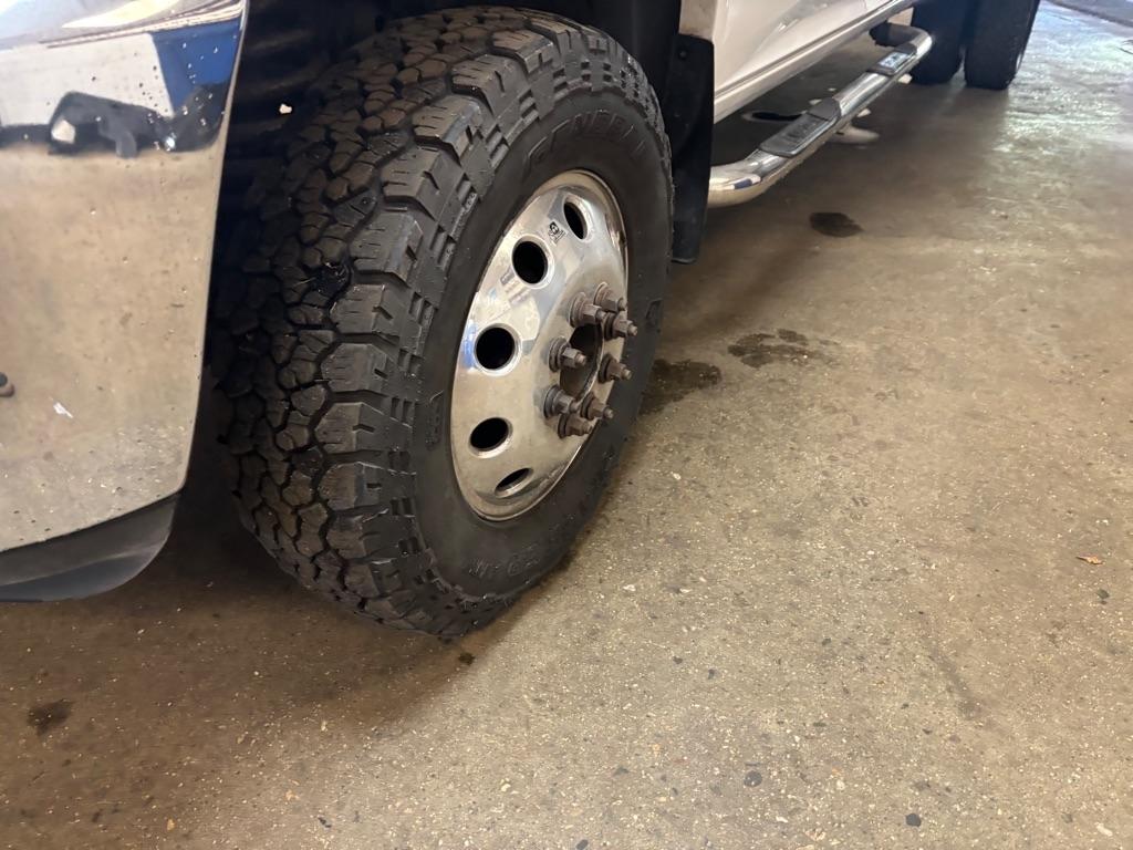 Dodge 3500 Laramie Crew Cab LWB 4WD DRW 2012