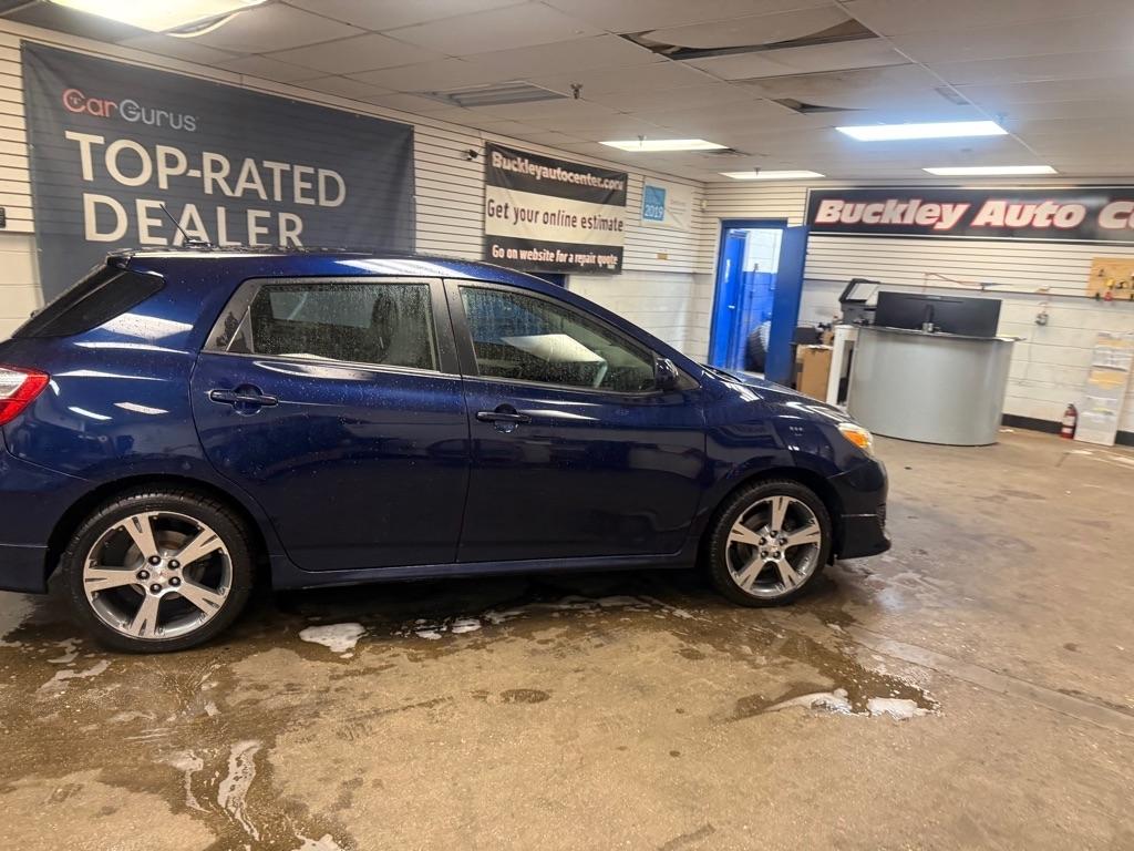 Toyota Matrix S AWD 4-Speed AT 2009