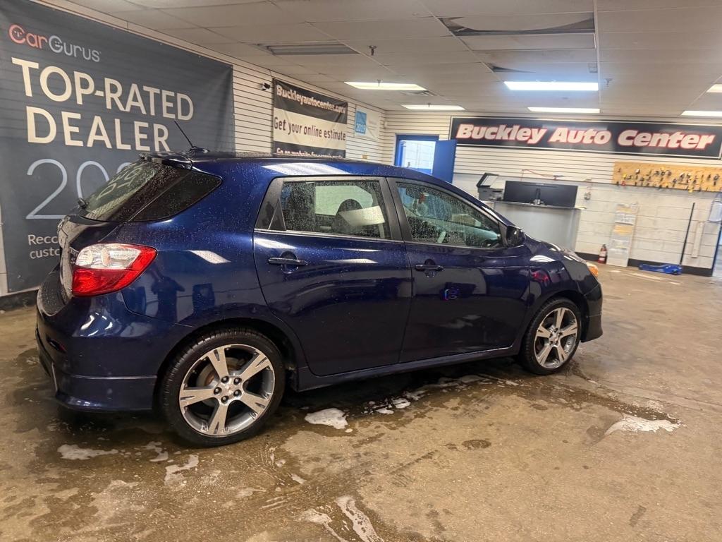 Toyota Matrix S AWD 4-Speed AT 2009