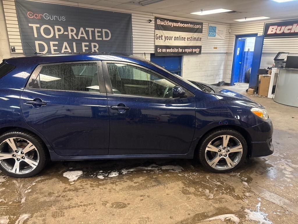 Toyota Matrix S AWD 4-Speed AT 2009