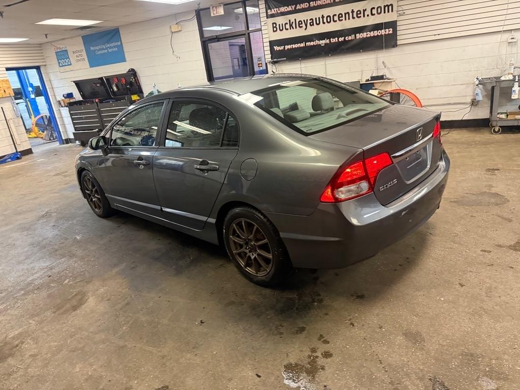 Honda Civic EX Sedan 5-Speed AT 2010