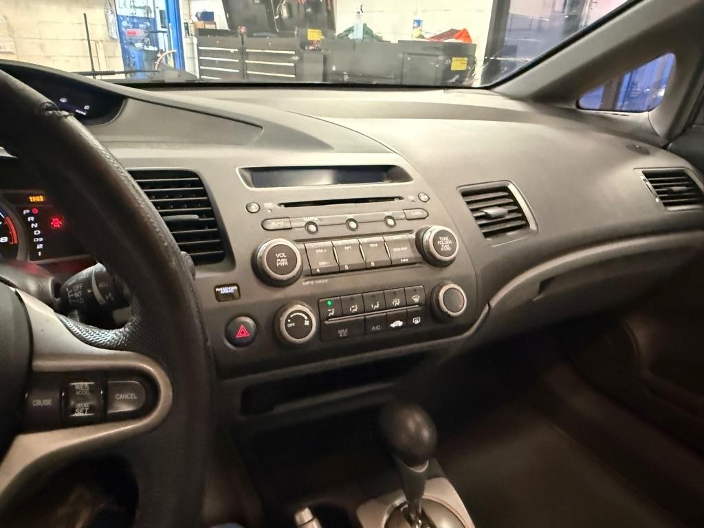 Honda Civic EX Sedan 5-Speed AT 2010