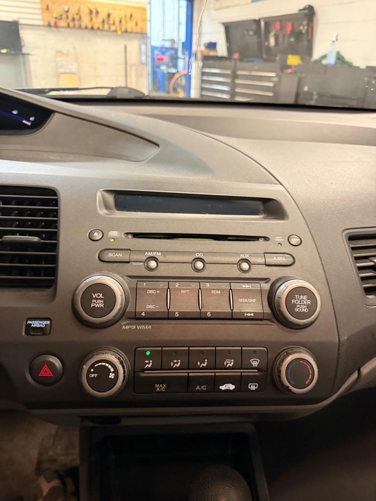 Honda Civic EX Sedan 5-Speed AT 2010