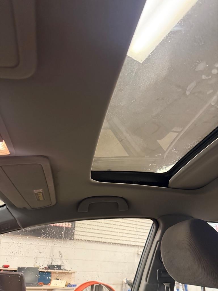 Honda Civic EX Sedan 5-Speed AT 2010