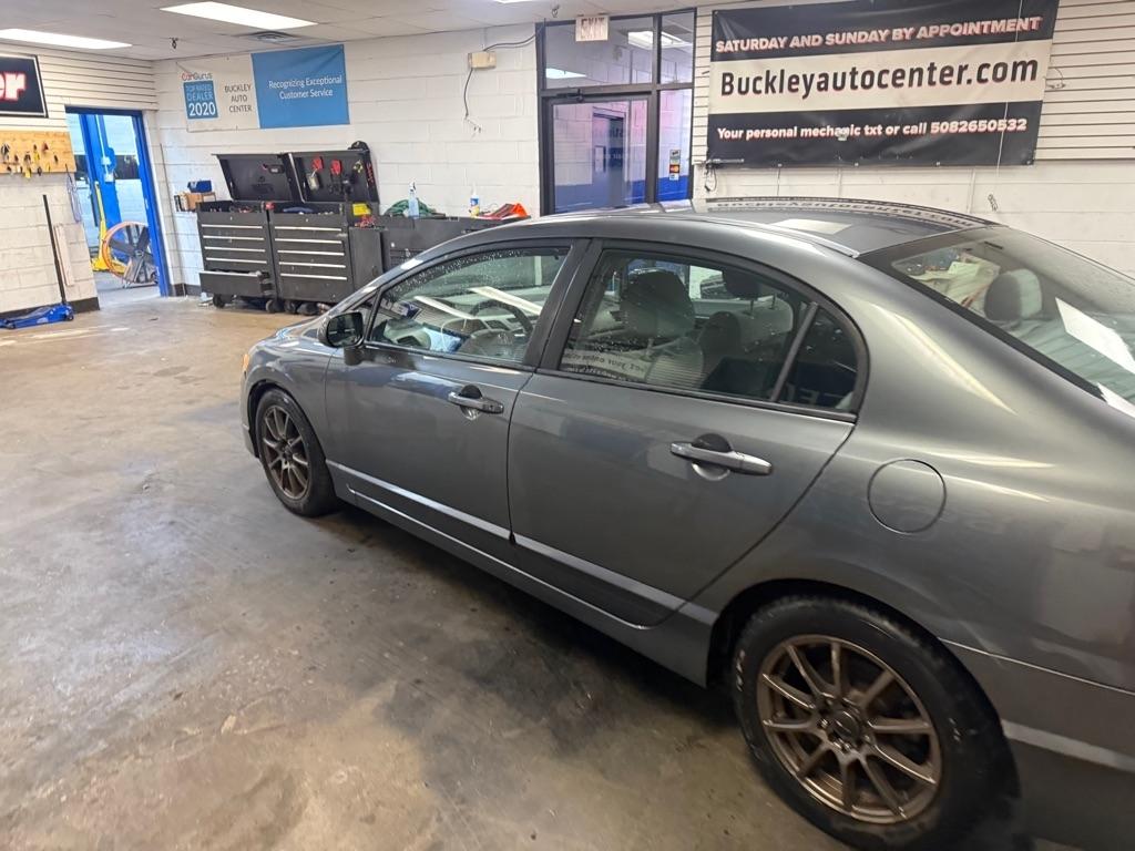 Honda Civic EX Sedan 5-Speed AT 2010