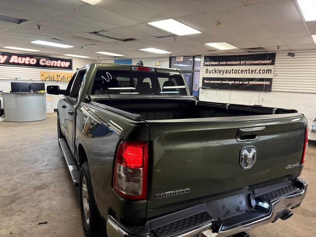 RAM 1500 Big Horn Crew Cab SWB 4WD 2021
