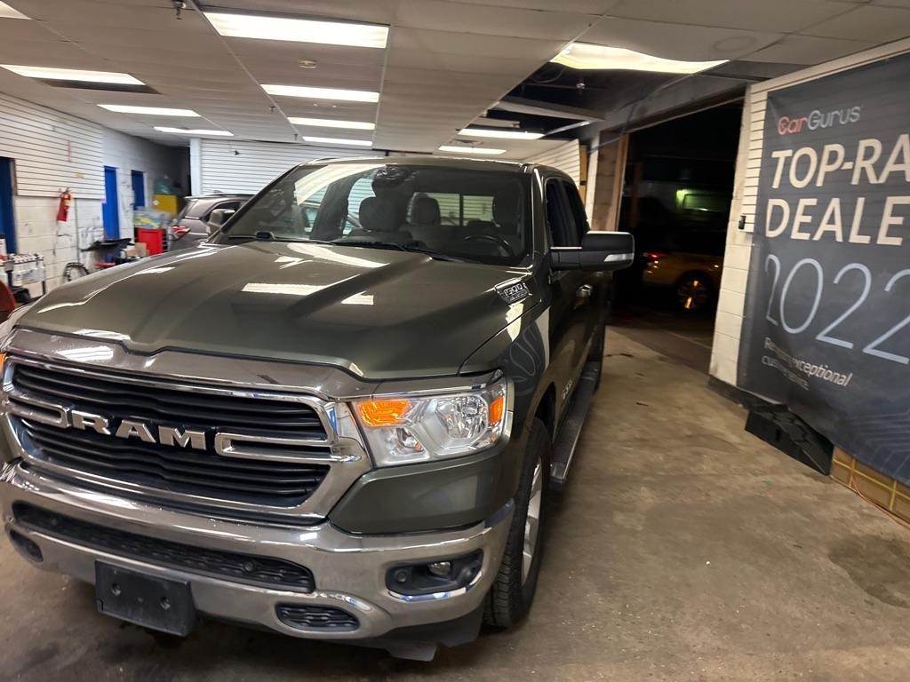 RAM 1500 Big Horn Crew Cab SWB 4WD 2021