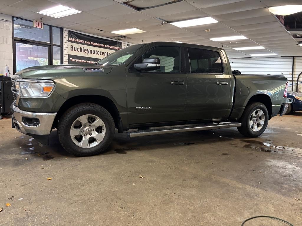 RAM 1500 Big Horn Crew Cab SWB 4WD 2021
