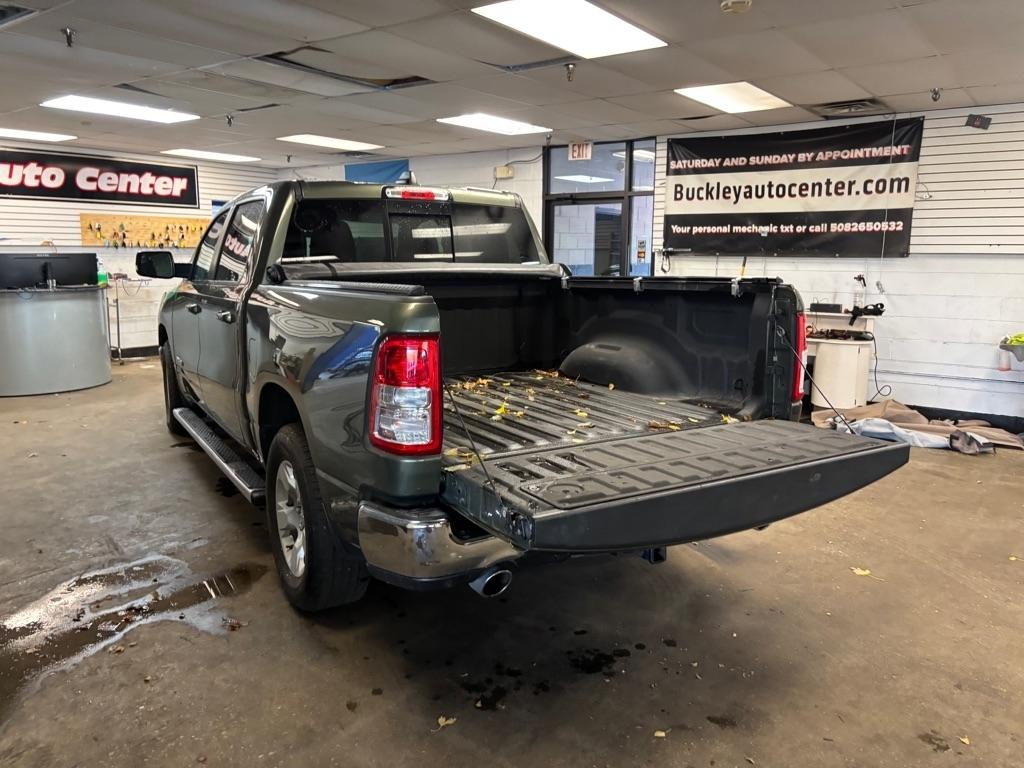 RAM 1500 Big Horn Crew Cab SWB 4WD 2021