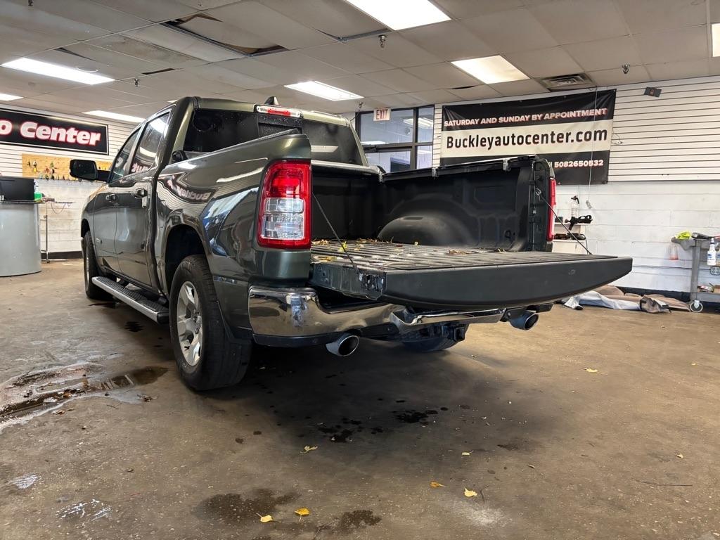 RAM 1500 Big Horn Crew Cab SWB 4WD 2021