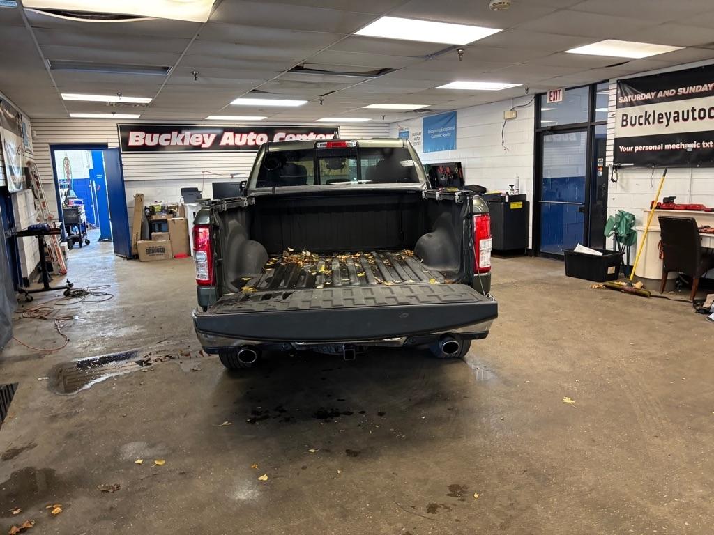 RAM 1500 Big Horn Crew Cab SWB 4WD 2021