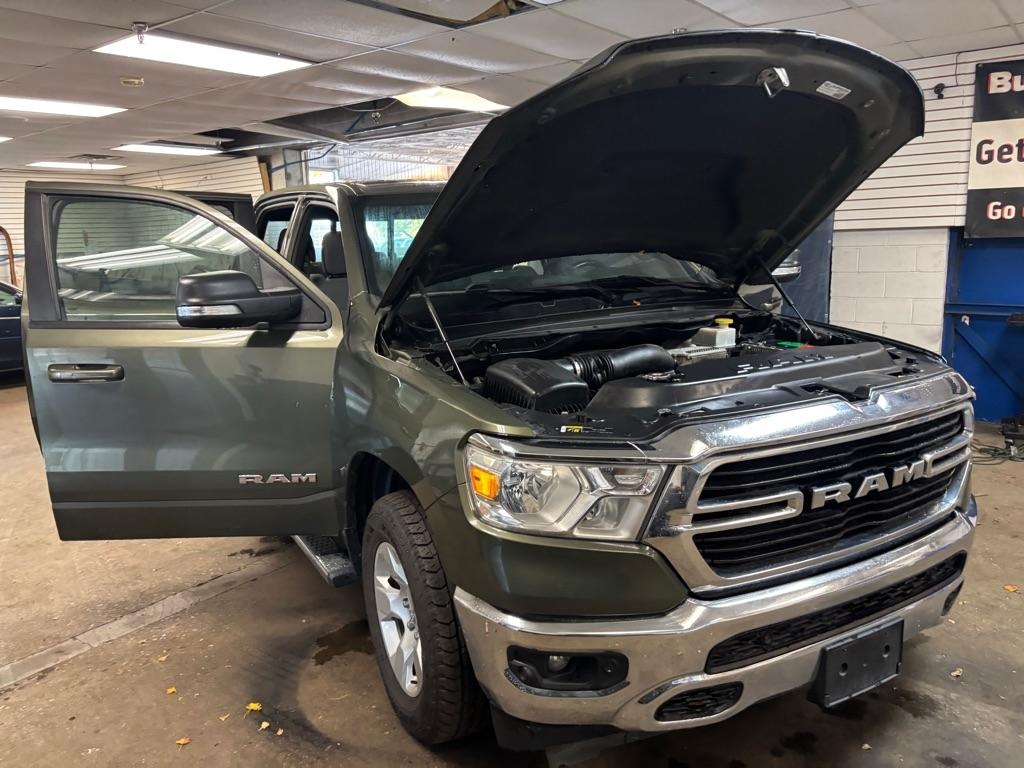 RAM 1500 Big Horn Crew Cab SWB 4WD 2021