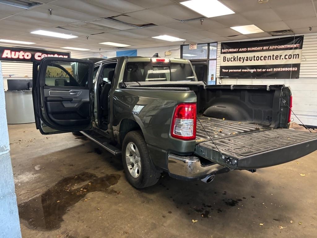 RAM 1500 Big Horn Crew Cab SWB 4WD 2021