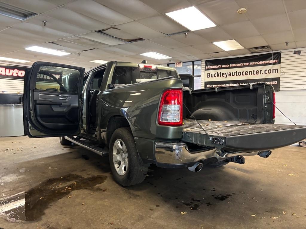 RAM 1500 Big Horn Crew Cab SWB 4WD 2021